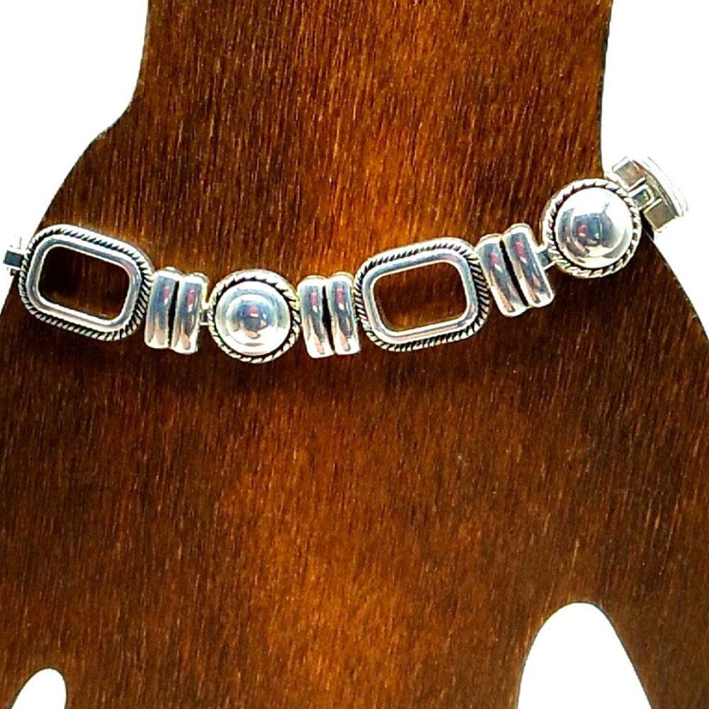 Silver-tone Metal Oval Linked Bracelet Toggle Clasp 7"